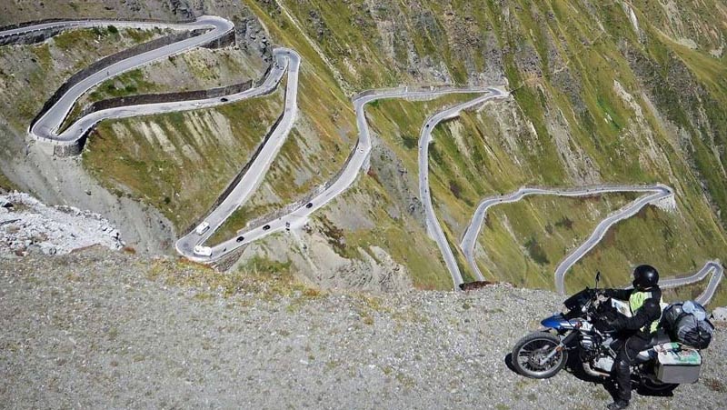top 10 best motorcycle roads in the world